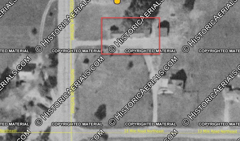Oak Crest Cabins - 1955 Aerial Photo (newer photo)